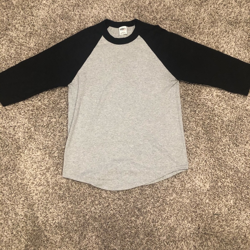 Light Grey Long sleeve Tee